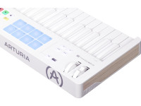 arturia-essential-61-mk3-alpine-white_665996aa9076a.jpg