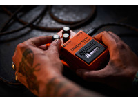 boss-ds-1w-pedal-distorcao-edicao-especial-waza-craft_633ef33e81af8.jpg