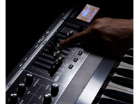bpack-electric-organ-roland-vr-09b-saco-transporte-almofadado-roland-cb-b61-b_68187fc849fff.jpg