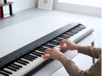 broland-go-piano-88-px-portable-piano-iniciacao-musical-88-teclas-b_683d8d0aa0e7f.jpg