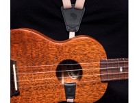 daddario-19uke01_5f327e38d3ffc.jpg