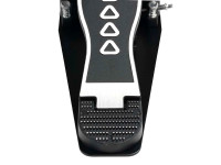dw-2002-double-bass-drum-pedal_67111ad3c00bc.jpg