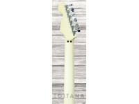 evh-stripe-white_6116958961dc5.jpg