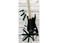 evh-stripe-white_6116958c82715.jpg
