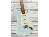 fender-2023-limited-edition-roasted-50s-dlx-closet-classic-1-piece-4a-roasted-flame-maple-faded-aged-sonic-blue_6675a984ba427.jpg