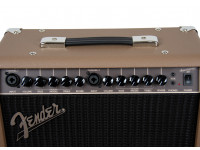 fender-acoustasonic-40_6086efa62390f.jpg