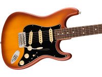 fender-american-performer-spruce-stratocaster-rosewood-fingerboard-honey-burst_668e8a501c913.jpg