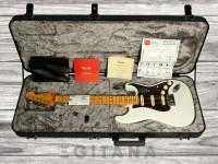 fender-american-ultra-strat-mn-hss-a-pearl_63297c44ba960.jpg