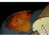 fender-custom-1963-stratocaster-heavy-relic-masterbuilt-dale-wilson_6a33c87346e24.jpg