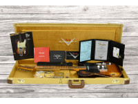 fender-custom-shop-1952-telecaster-super-heavy-relic-1-piece-quartersawn-mn-aged-2-color-sunburst_6a3d3402cb8e6.jpg