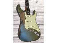 fender-custom-shop-1963-stratocaster-heavy-relic-masterbuilt-dale-wilson_6a3d2b4023160.jpg