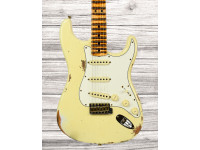 fender-custom-shop-69-stratocaster-heavy-relic-aged-vintage-white_6704035504be3.jpg