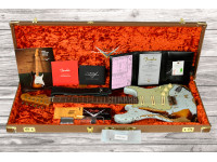 fender-custom-shop-limited-edition-61-strat-super-heavy-realic-sonic-blue-3-color-sunburst_67af588dd73fd.jpg