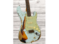 fender-custom-shop-limited-edition-61-strat-super-heavy-realic-sonic-blue-3-color-sunburst_67af58a92ae3f.jpg