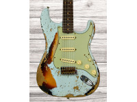 fender-custom-shop-limited-edition-61-strat-super-heavy-realic-sonic-blue-3-color-sunburst_67af58ada5e72.jpg