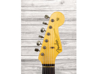 fender-custom-shop-limited-edition-62-63-journeyman-relic-rw-aged-3-color-sunburst_6047bb2af3f4f.jpg