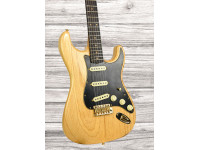 fender-custom-shop-limited-edition-62-stratocaster-journeyman-relic-aged-natural_67925baebf91b.jpg