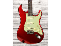 fender-custom-shop-limited-edition-63-stratocaster-journeyman-candy-apple-redbmade-in-usa-b-corpo-alder-braco-rift-sawn-maple-bperfil-do-braco-60-style-oval_681e2e887957e.jpg