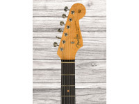 fender-custom-shop-limited-edition-63-stratocaster-journeyman-relic-aged-fiesta-red_69aefa557e2cc.jpg