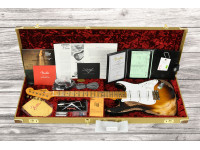 fender-custom-shop-limited-edition-70th-anniversary-54-strat-super-heavy-relic-2-color-sunburst_6932ab0447dac.jpg