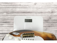 fender-custom-shop-limited-edition-70th-anniversary-54-strat-super-heavy-relic-2-color-sunburst_6932ab0d42f5c.jpg