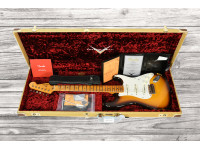 fender-custom-shop-limited-edition-tomatillo-strat-iii-relic-faded-aged-chocolate-2-color-sunburst_6422c66293297.jpg
