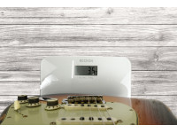 fender-custom-shop-michael-landau-signature-1968-round-laminated-rosewood-bleached-3-color-sunburst_6904f71fd6555.jpg