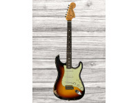 fender-custom-shop-michael-landau-signature-1968-round-laminated-rosewood-bleached-3-color-sunburst_6904f72a9a79b.jpg