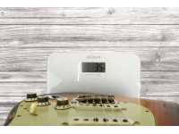 fender-custom-shop-michael-landau-signature-1968-round-laminated-rosewood-bleached-3-color-sunburst_6904f747f3e41.jpg