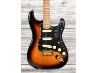 fender-fsr-player-gold-hardware-pau-ferro-fb-3-tone-sunburst_64149e6ef243e.jpg