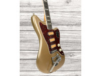 fender-gold-foil-jazzmaster-ebony-fingerboard-shoreline-gold_6418910fa6f3c.jpg