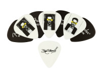fender-joe-strummer-pick-tin-medium-8_61430b588762d.jpg