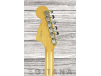 fender-kurt-cobain-jag-stang-snb_61d85c2a5813a.jpg