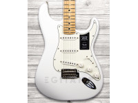 fender-player-series-strat-mn-pwt_6093bec99020a.jpg