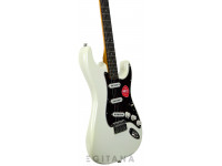 fender-sq-cv-70s-strat-lrl-owt_611a6aa5b9175.jpg