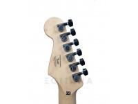 fender-squier-bullet-strat-tremolo-hss-black_5f735661bad87.jpg