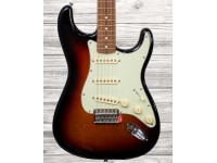 fender-vintera-60s-strat-3-sb_5f1b0f44596c4.jpg
