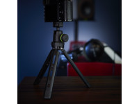 gravity-vs-tripod-01-b_6523fc5f95619.jpg