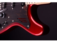 magneto-u-one-sonnet-standard-candy-red-maple-fb-with-gig-bag_68d66309972bd.jpg