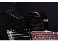 magneto-u-one-u-wave-classic-transparent-black-matte-ash-with-gig-bag_68d666cfebae6.jpg