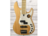 marcus-miller-p7-swamp-ash-5-natural-2nd-gen_60e5b1ec5860c.jpg