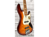 marcus-miller-v8-5-ts_6363a00c01737.jpg