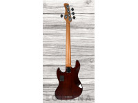marcus-miller-v8-5-ts_6363a00ec94c7.jpg