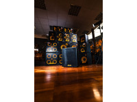 markbass-cmb-151-blackline_66a24fb63e653.jpg