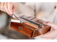 meinl-17-notes-pickup-kalimba-acacia_6708e3625c83b.jpg