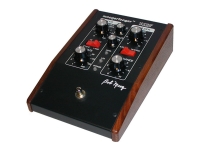 moog-mf-103_5bc5c13d19d18.jpg