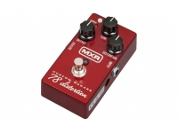 mxr-m78-custom-badass-distortion_5ae71f3101122.jpg