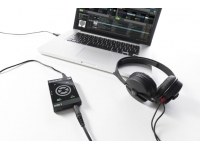native-instruments-traktor-audio-2-mk2_5af06fe850210.jpg