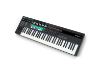 novation-61sl-mkiii_5c0111cc12711.jpg