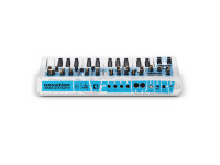 novation-bass-station-ii-swifty-edition_68dbd4ba22fef.jpg